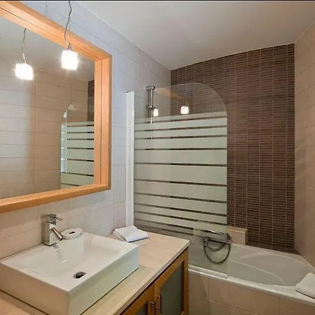Sleeps 12 Pool Air Con Wifi Ponte de Cima
