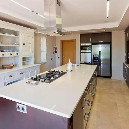 Sleeps 12 Pool Air Con Wifi Ponte de Cima