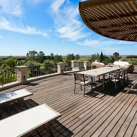 Sleeps 12 Pool Air Con Wifi Villa